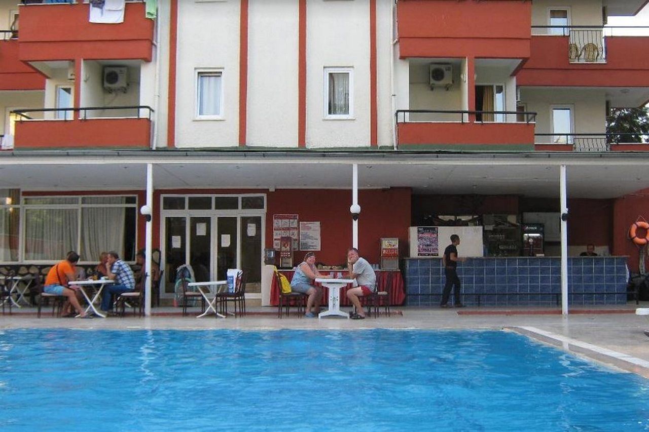 Club Family Garden Hotel Konaklı Exterior foto